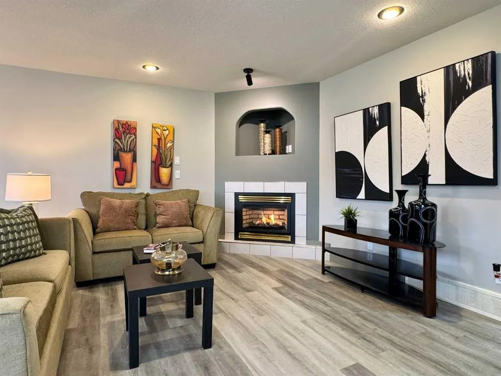 398 Canyon Boulevard #2 (B)
