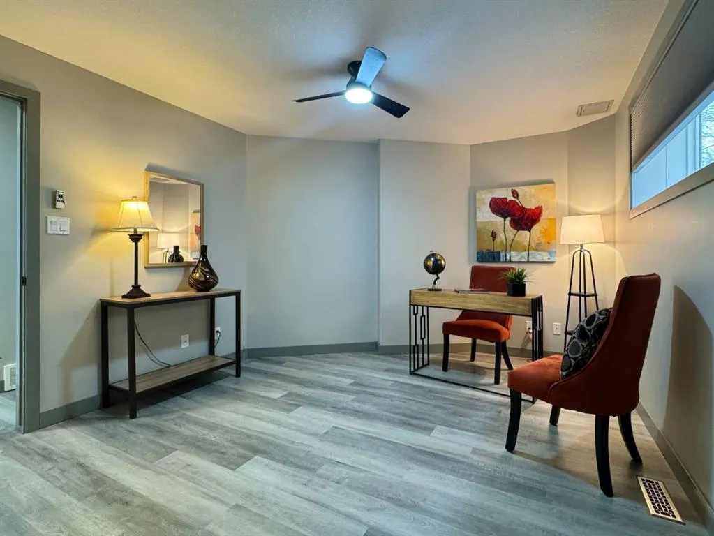398 Canyon Boulevard #2 (B)