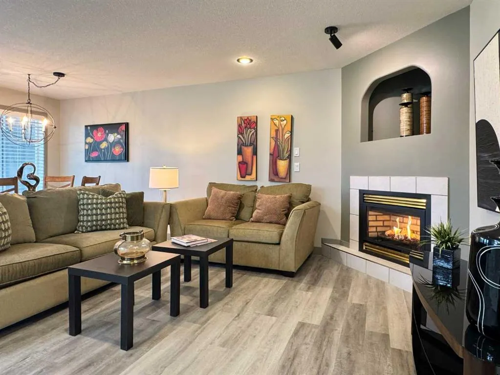 398 Canyon Boulevard #2 (B)
