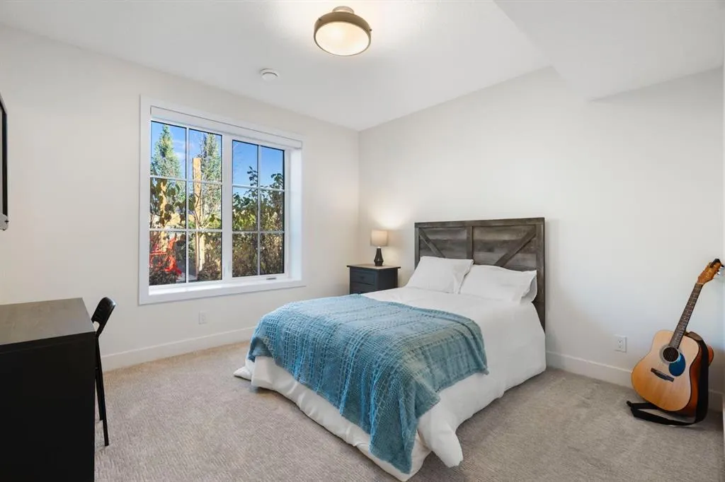 10 Damkar Drive