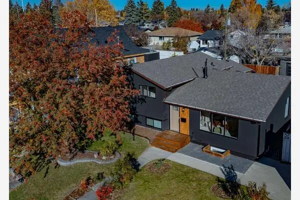 67 Alderwood Close SE