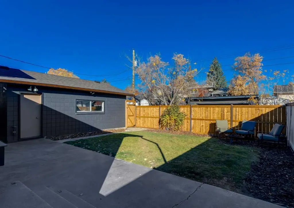 67 Alderwood Close SE
