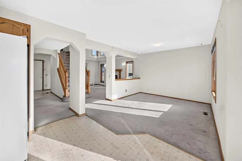 66 Harvest Oak Crescent NE