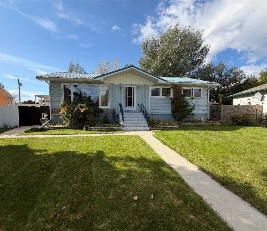 31 9 Street W