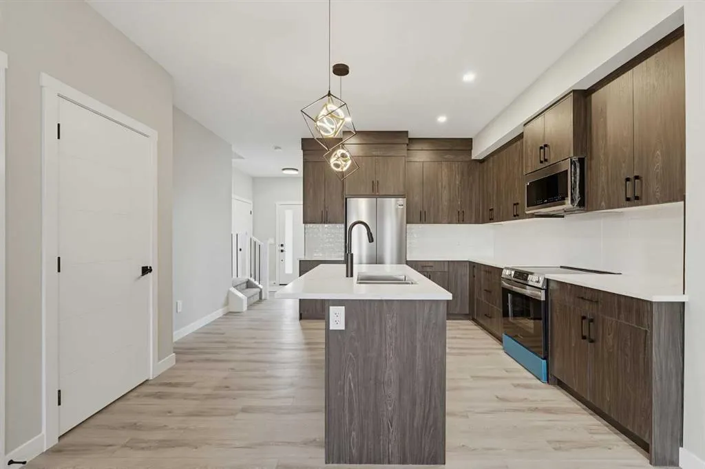 4353 61st Ave Innisfail