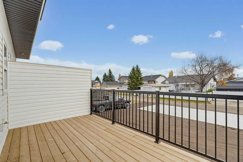 4353 61st Ave Innisfail