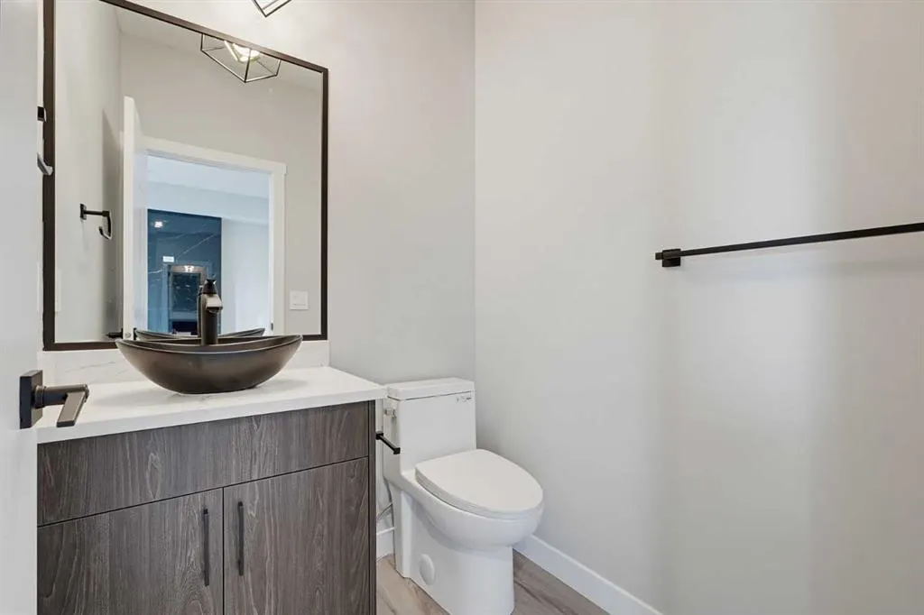 4353 61st Ave Innisfail