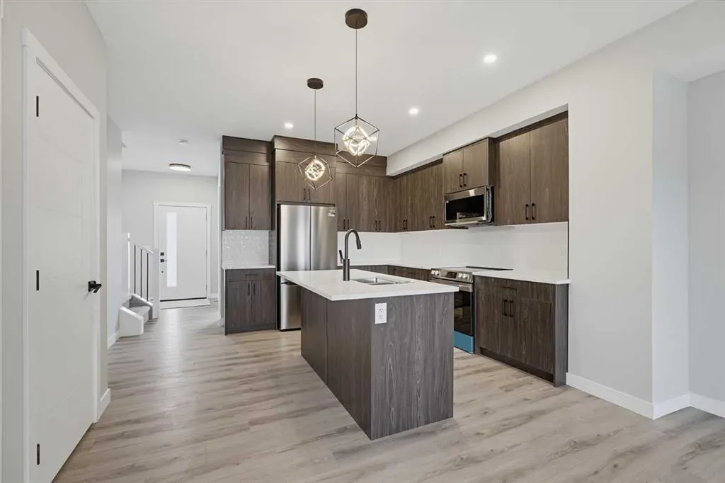 4353 61st Ave Innisfail