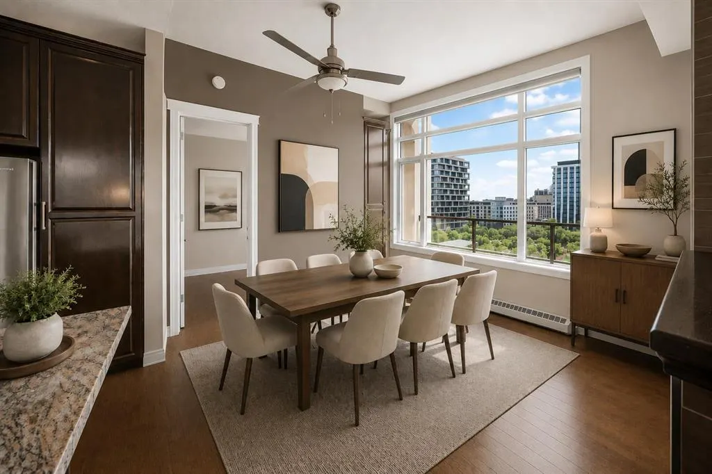 950 Centre Avenue NE #619