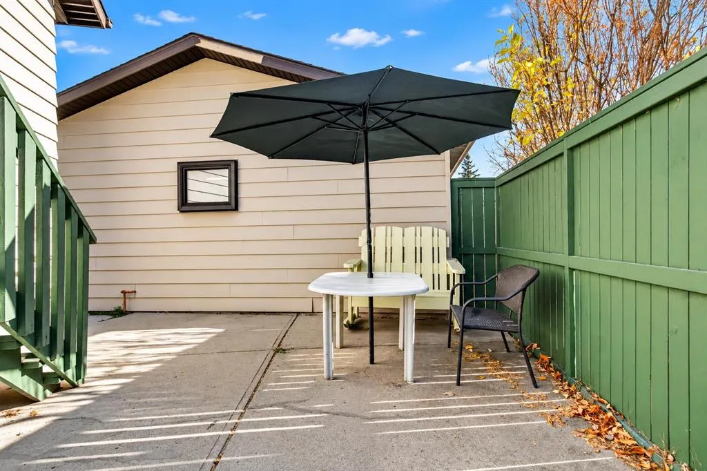 20 Erin Croft Place SE