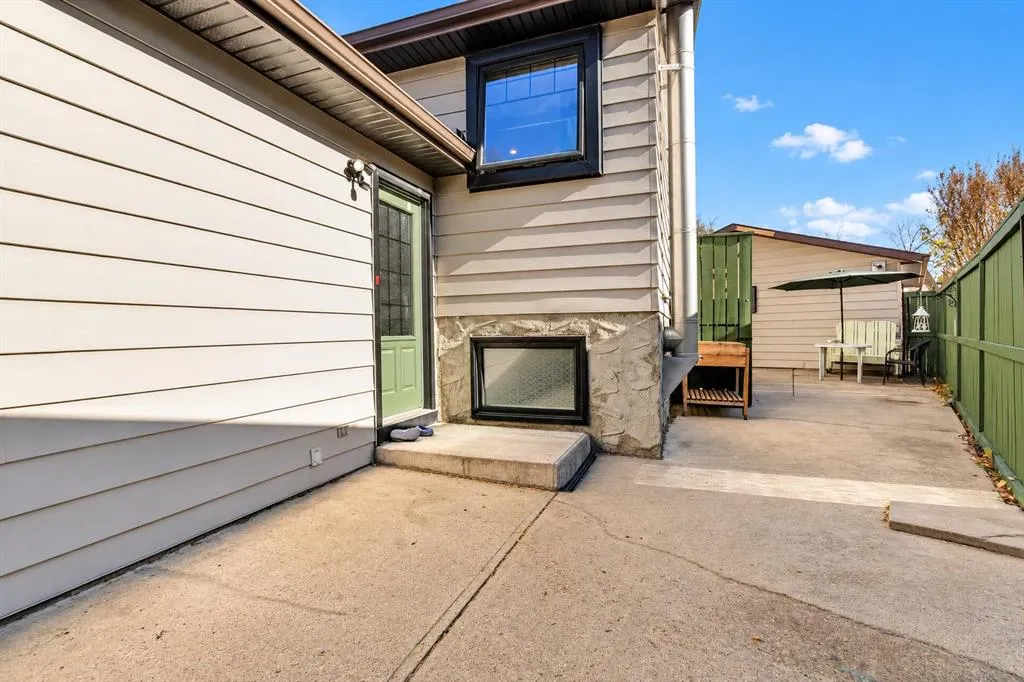 20 Erin Croft Place SE