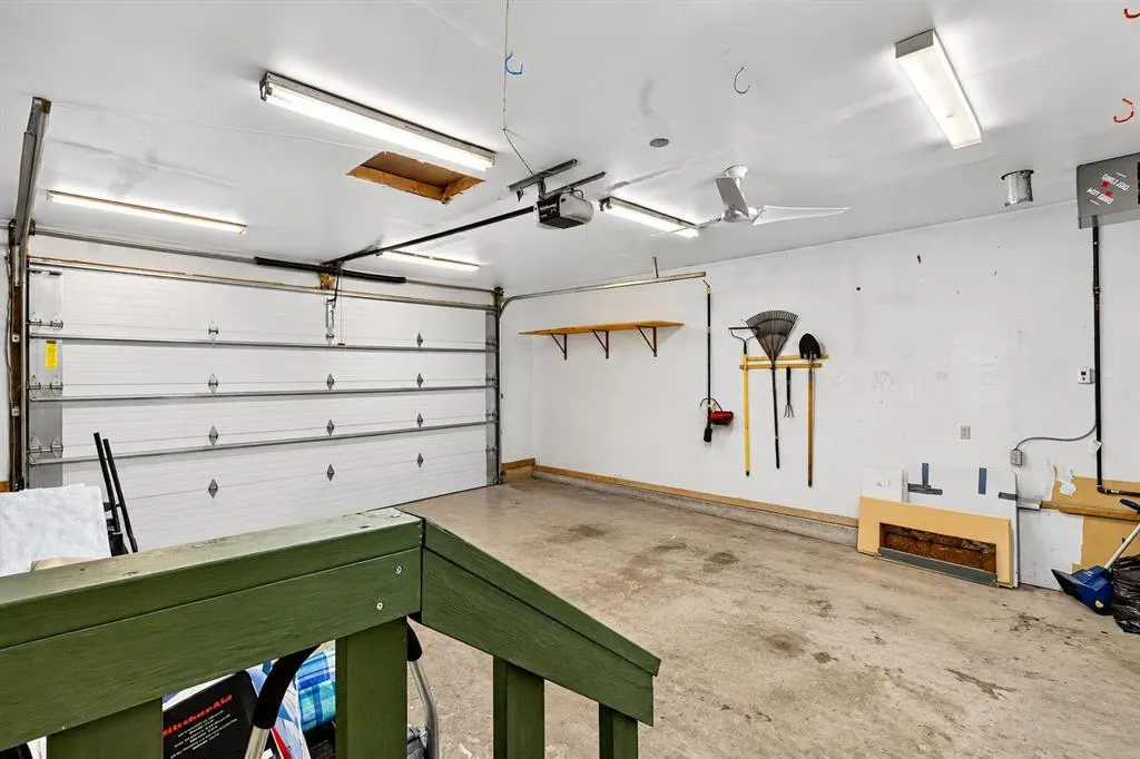 20 Erin Croft Place SE