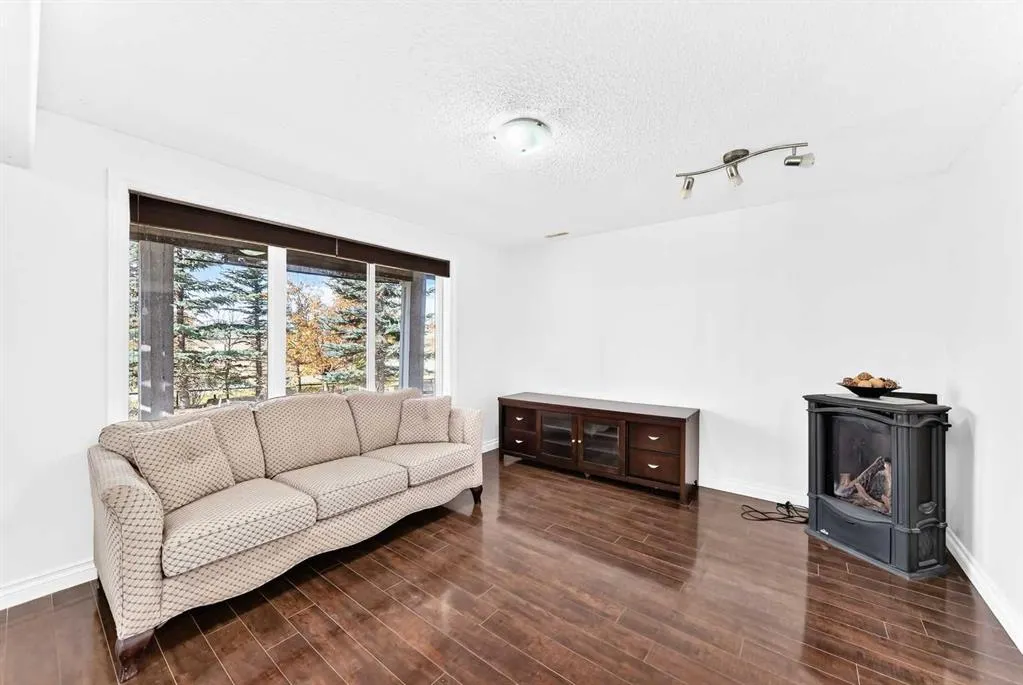 139 Lavender Way