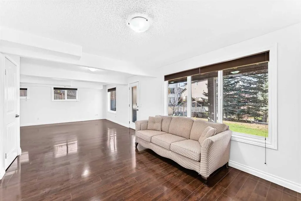 139 Lavender Way