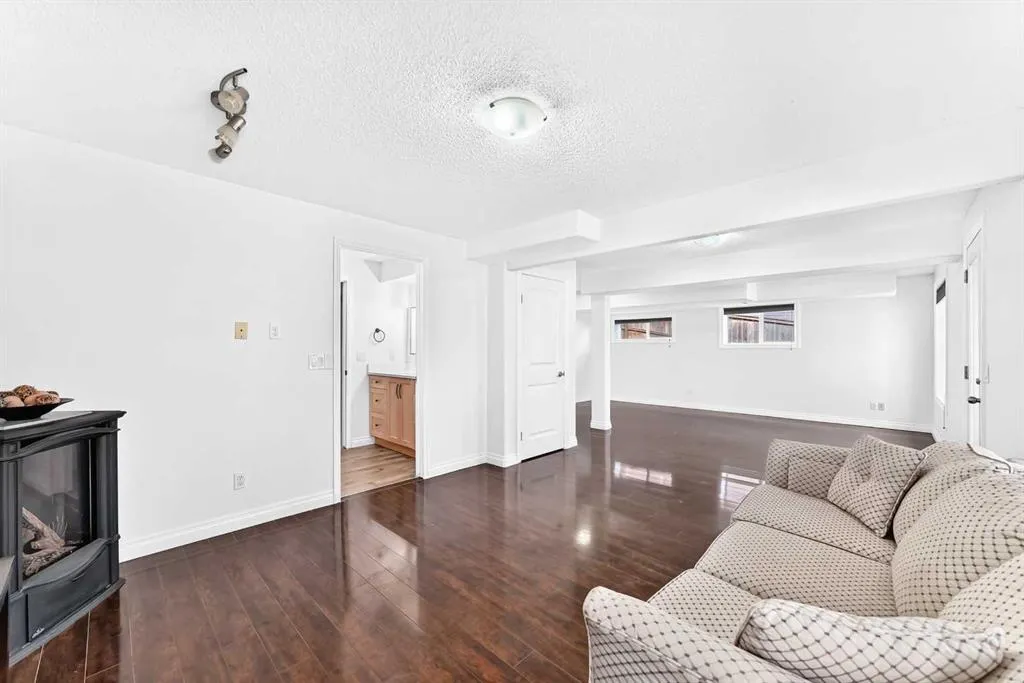 139 Lavender Way