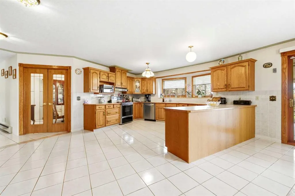 230094 Range Road 285
