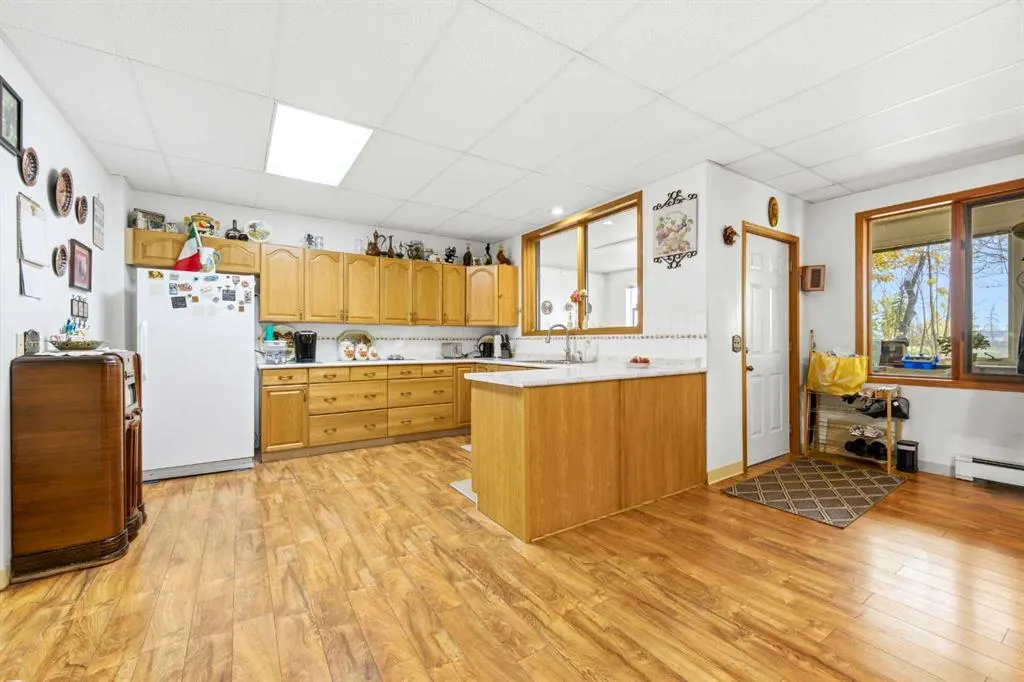 230094 Range Road 285
