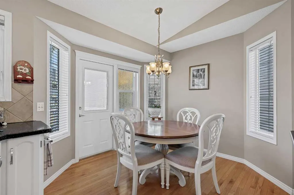 59 Scotia Landing NW