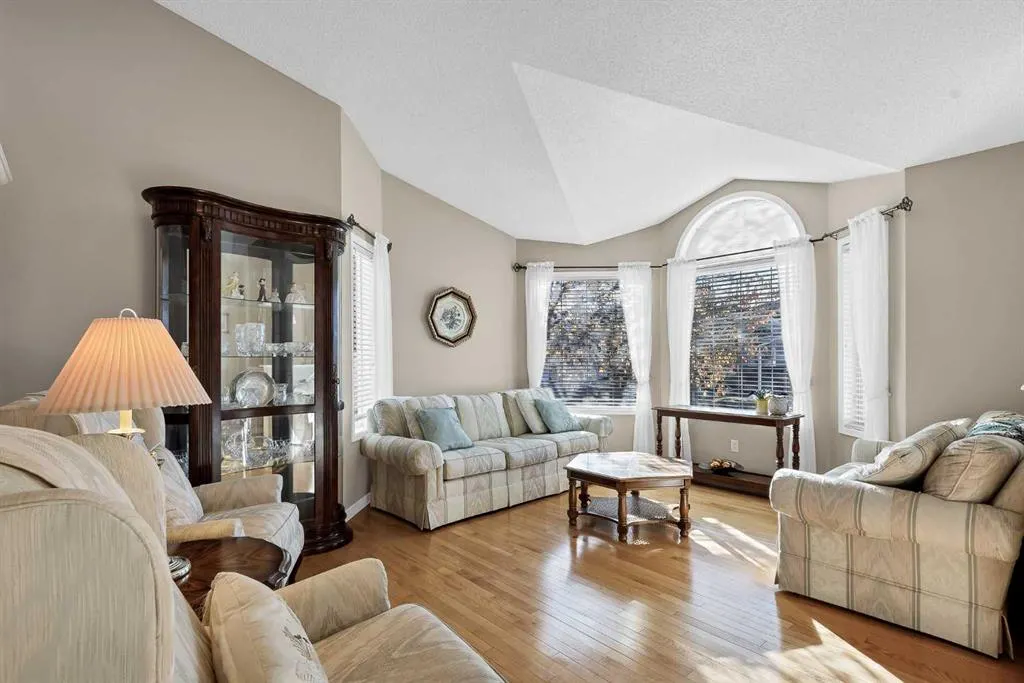 59 Scotia Landing NW
