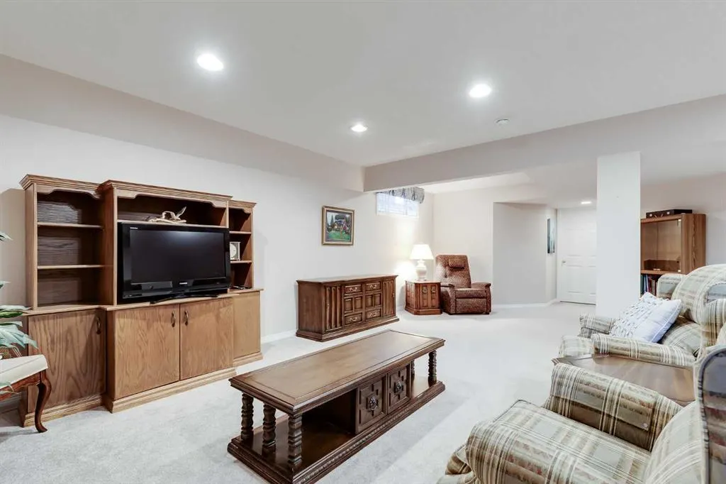 59 Scotia Landing NW