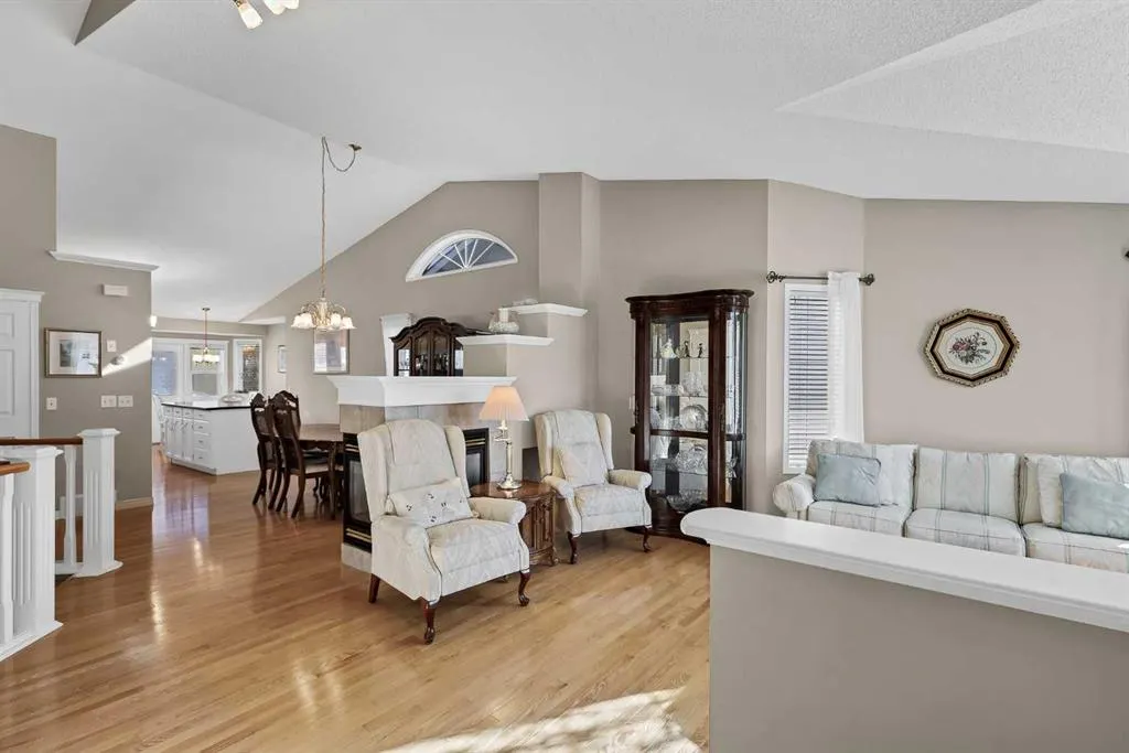 59 Scotia Landing NW