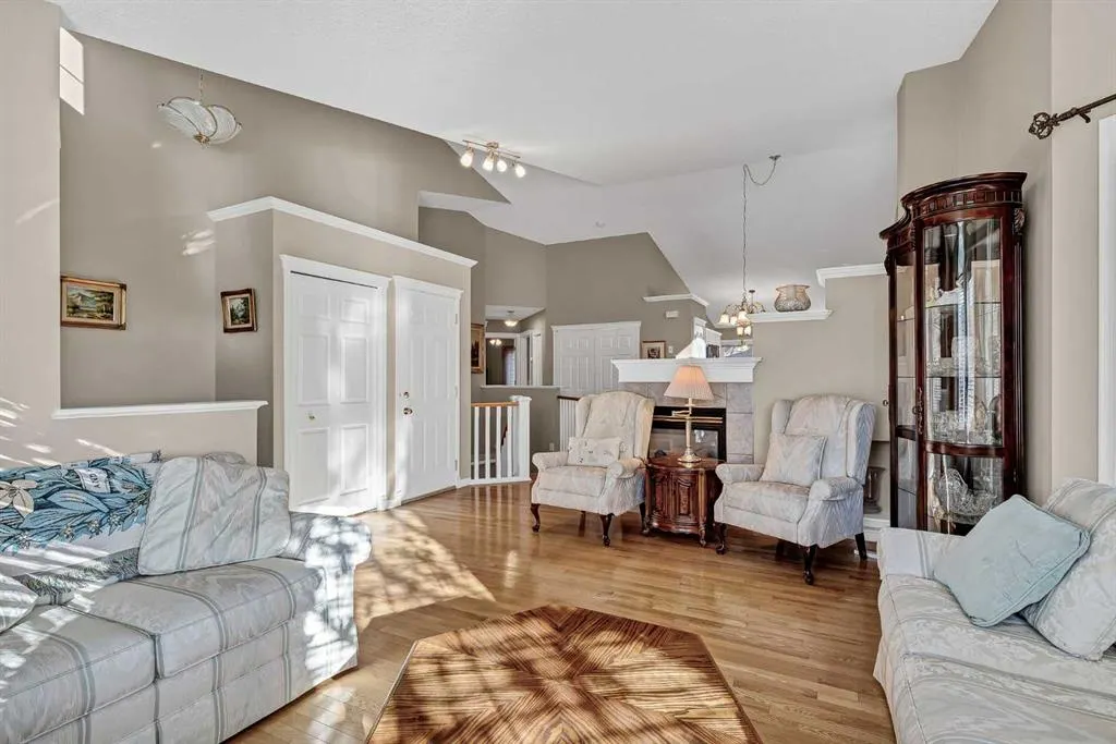 59 Scotia Landing NW