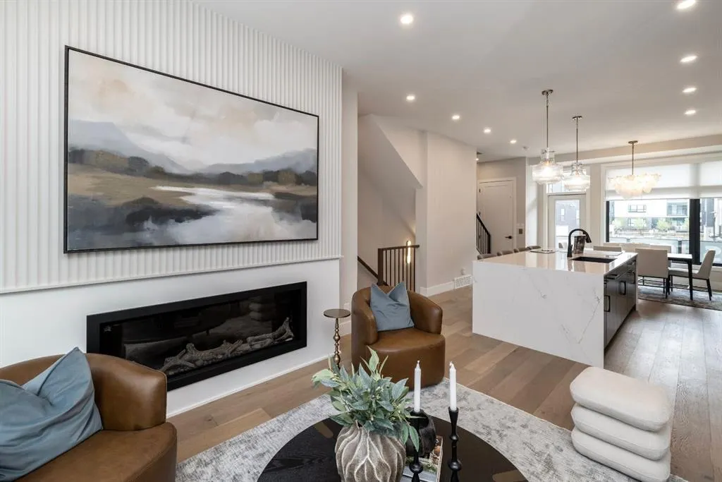 150 Lebel Crescent NW #106