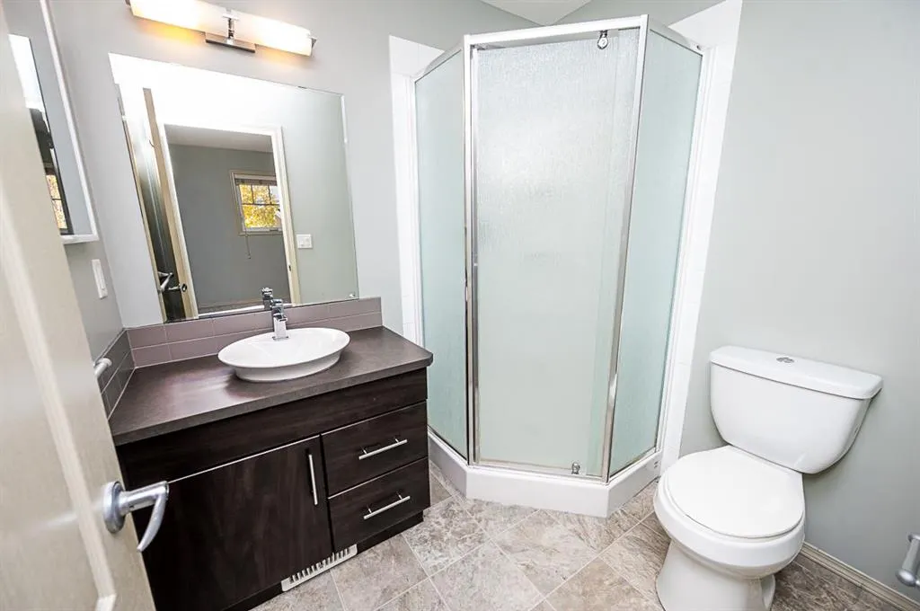 30 Carleton Avenue #1404