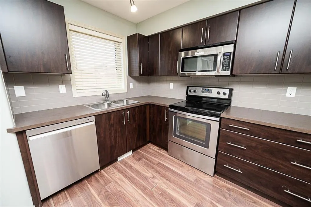 30 Carleton Avenue #1404