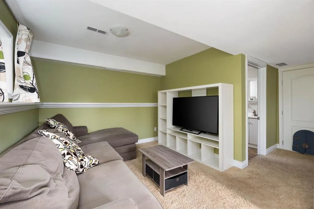 134 Farrell Bay