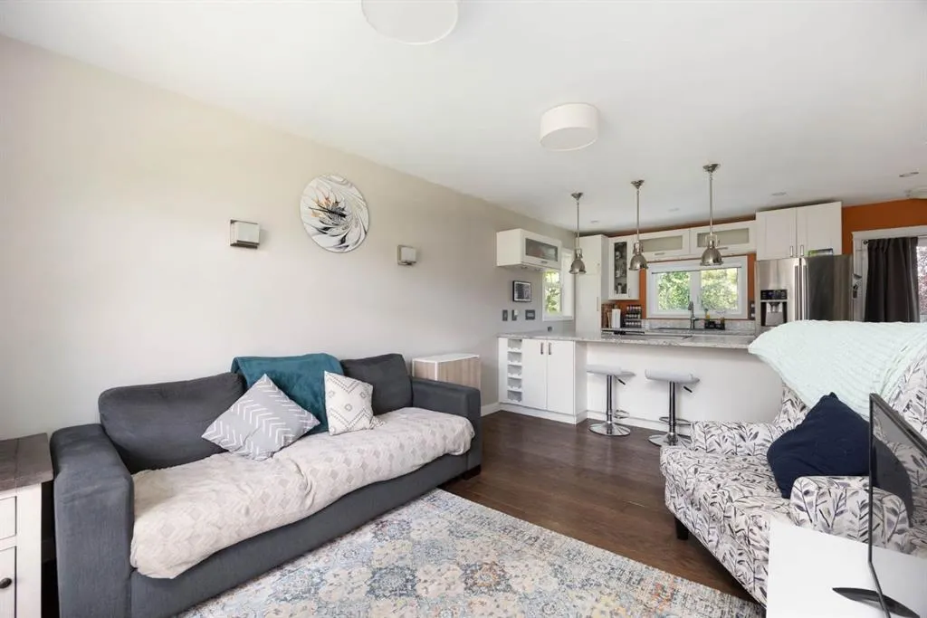 134 Farrell Bay