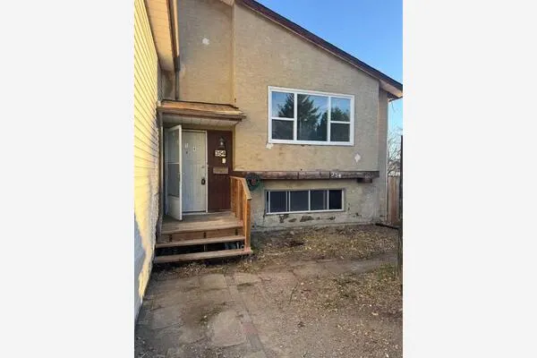 354 Fonda Way SE