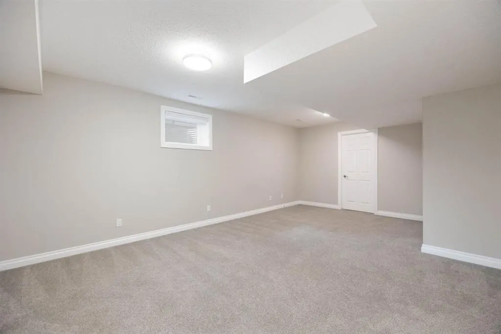 177 Swanson Crescent