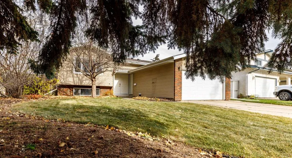 102 Welton Crescent