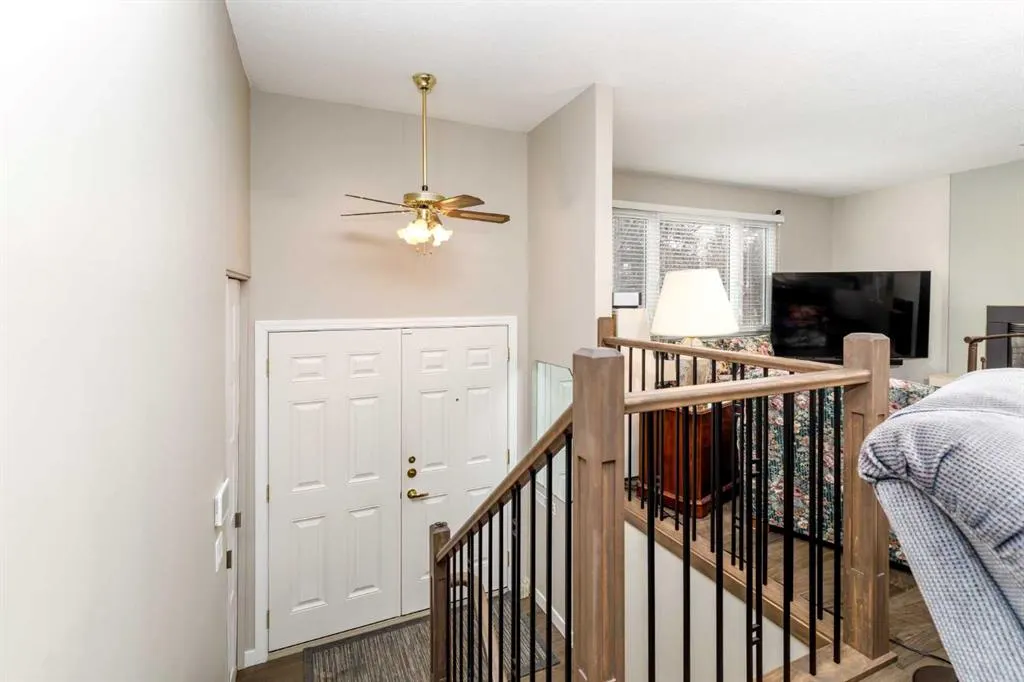 102 Welton Crescent