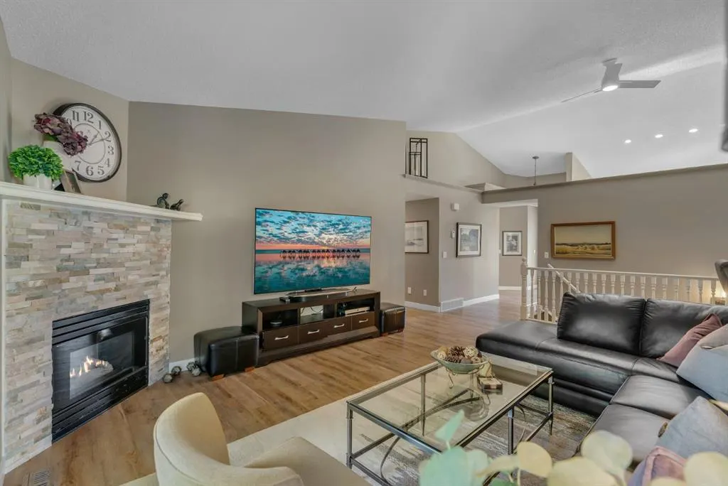55 Douglas Woods Park SE