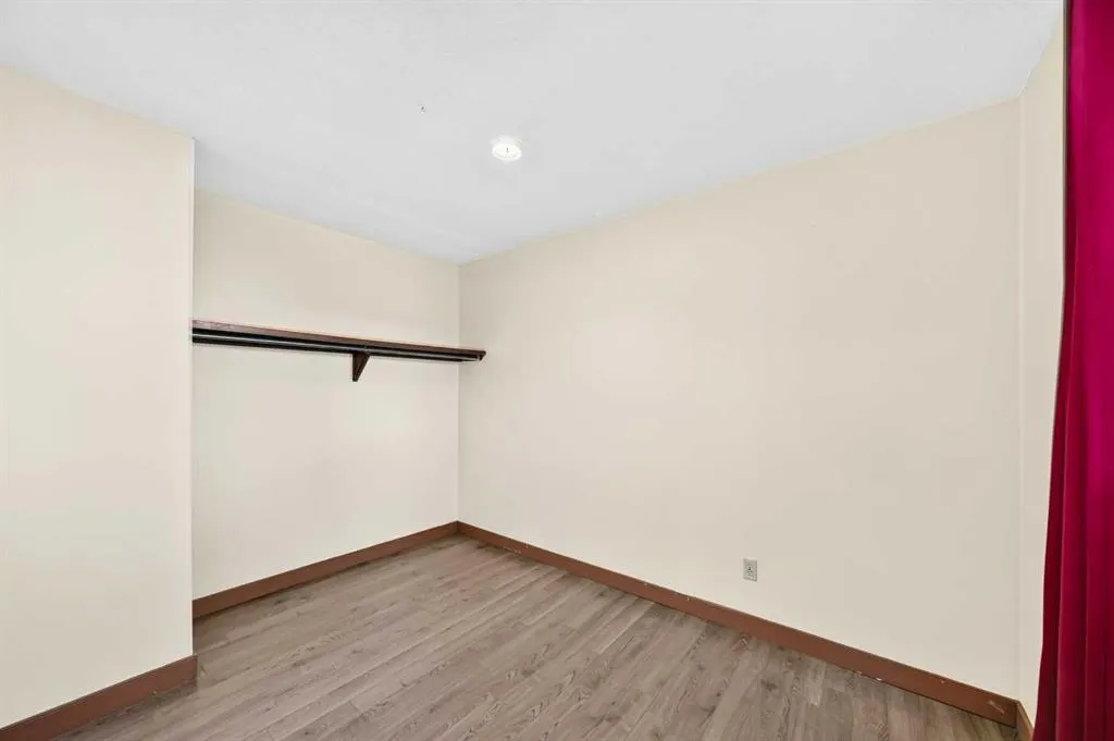 3500 Varsity Drive NW #201