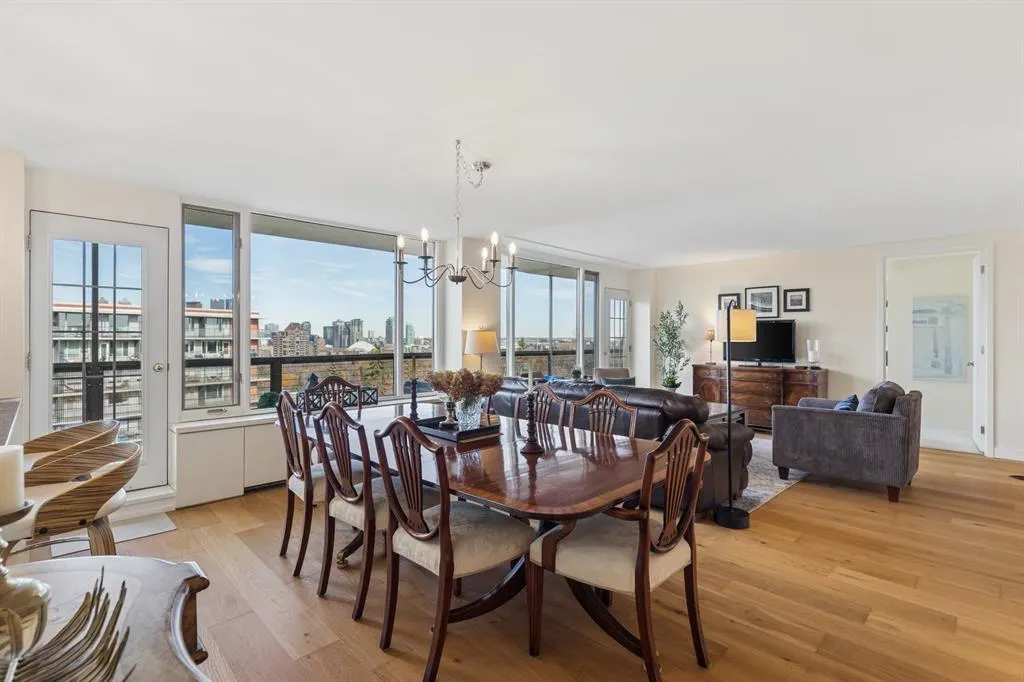 3316 Rideau Place SW #603