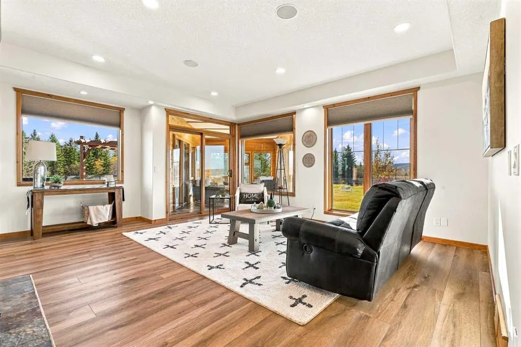 258104 48 Street W