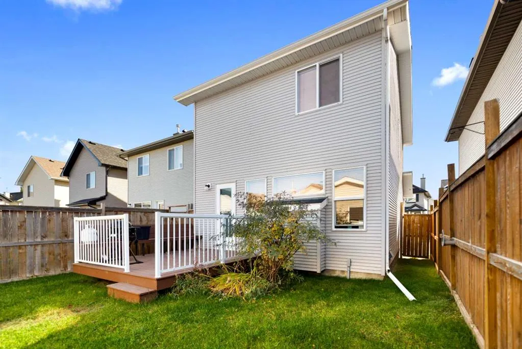 195 Cranberry Close SE