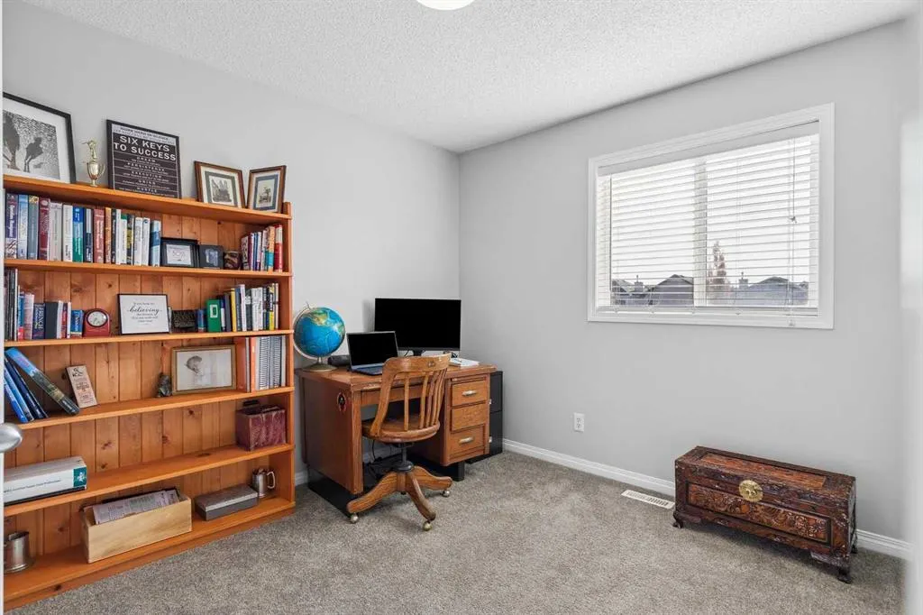 140 Prestwick Villas SE