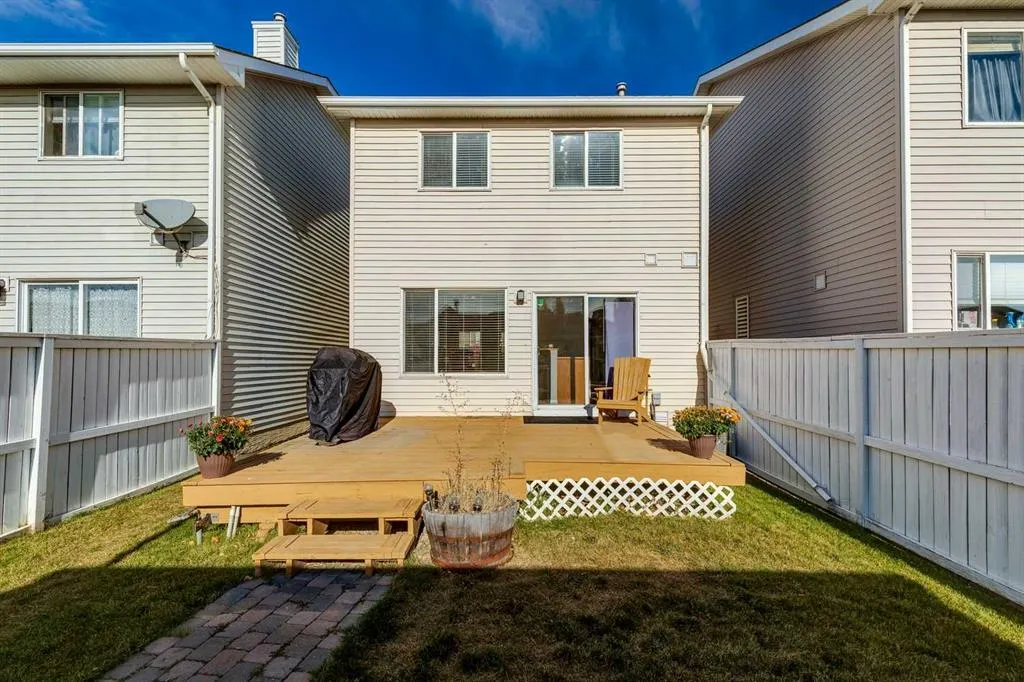 140 Prestwick Villas SE