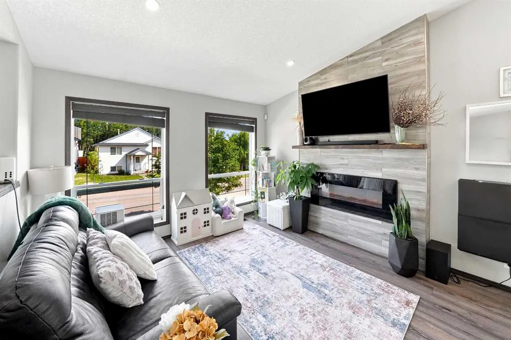 59 Wildrose Drive