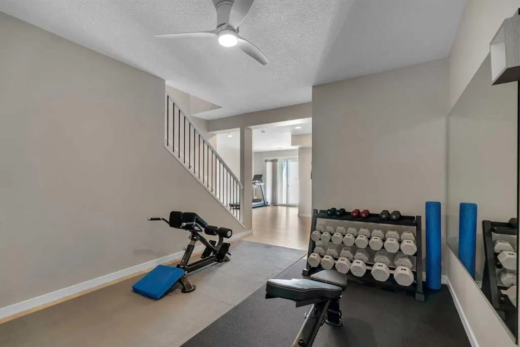 198 Savoy Landing SE