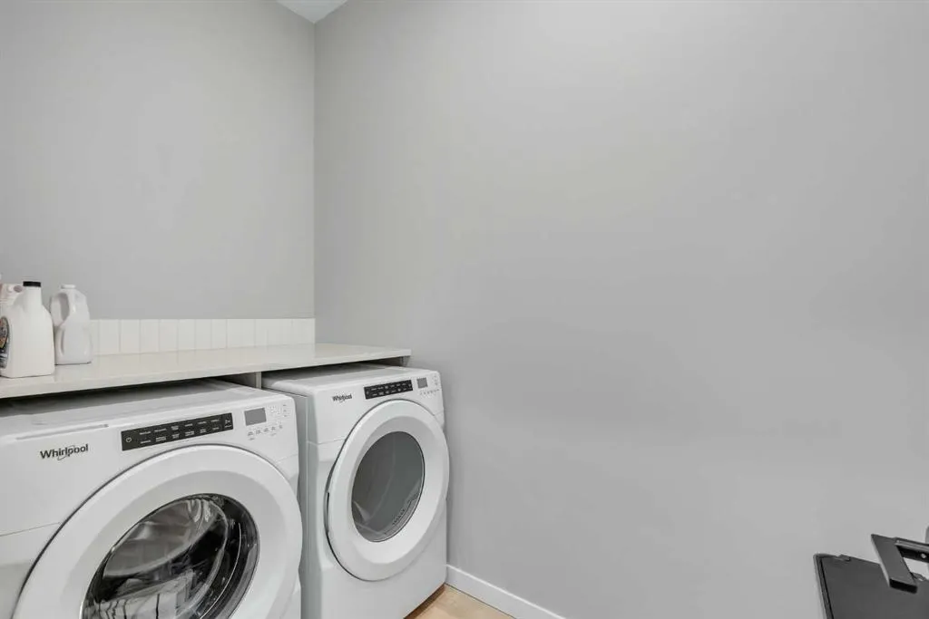 198 Savoy Landing SE