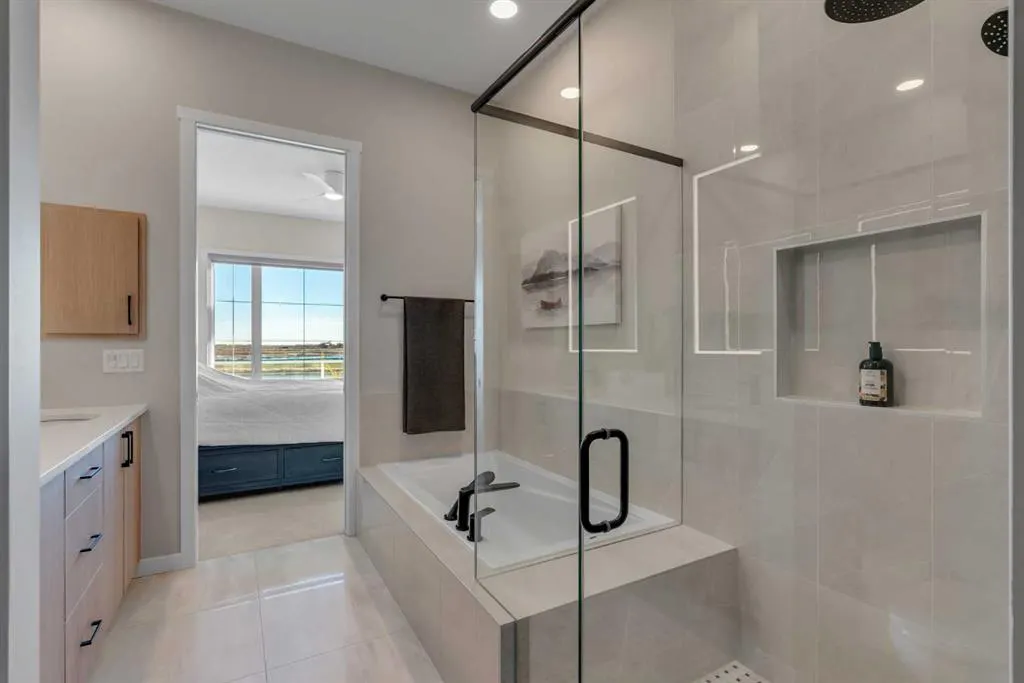 198 Savoy Landing SE