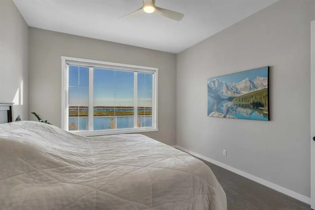 198 Savoy Landing SE