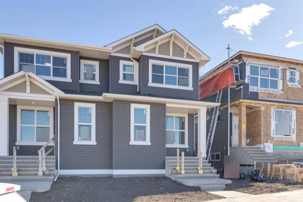 170 Aquila Grove NW
