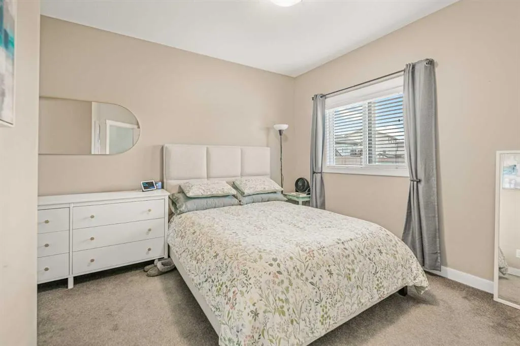 81 Willow #207