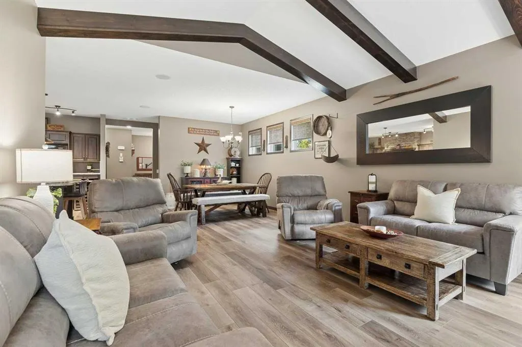 32 Cranarch Bay SE